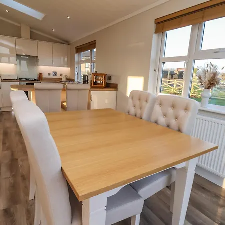 Cherry Blossom Tatil Evi Whitby